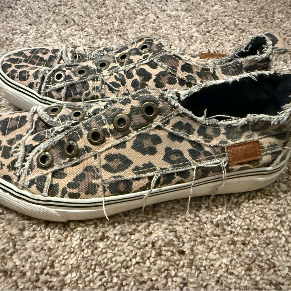 Blowfish Leopard Canvas Shoes - Picture 2 of 5